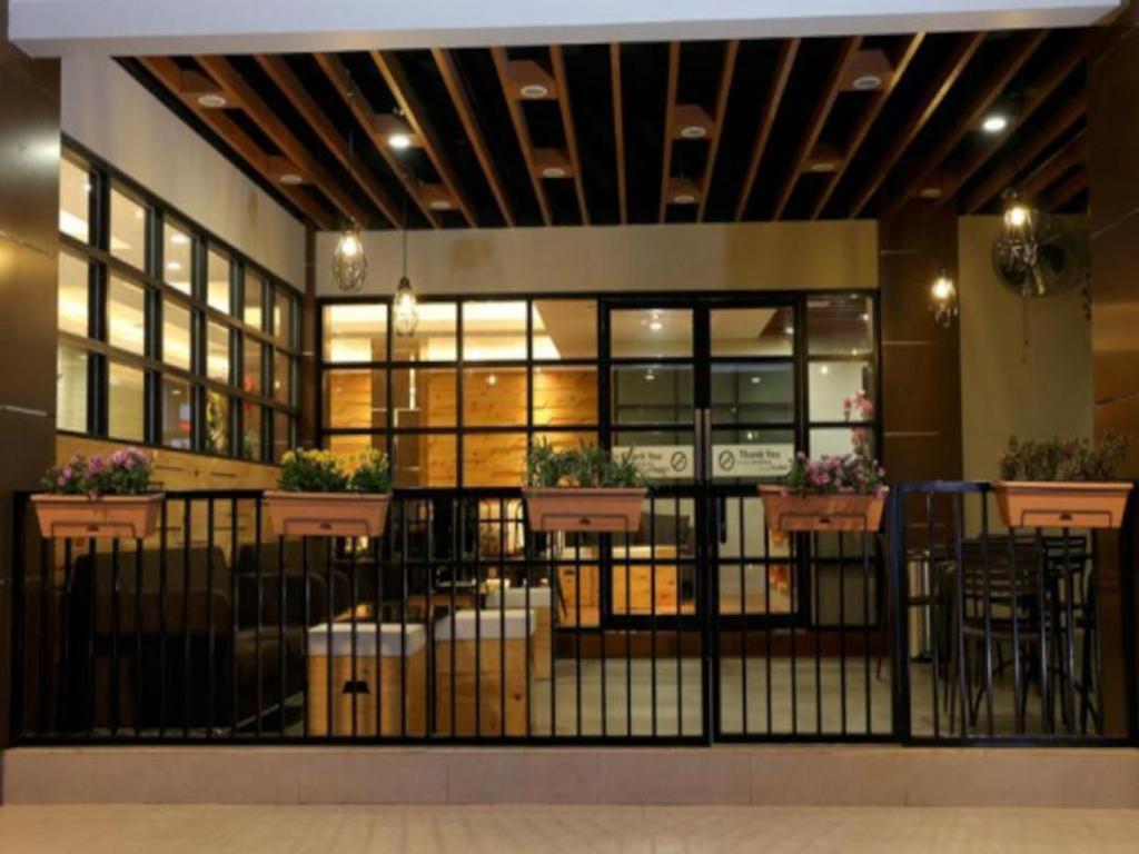 Grand Citihub Hotel @Kartini Bandar Lampung Esterno foto